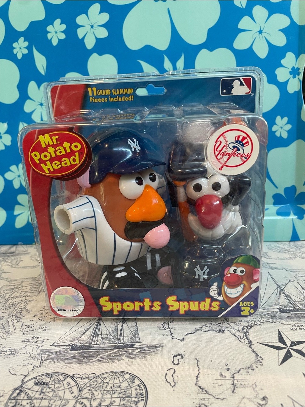 2006 Hasbro Mr. Potato Head Sports Spuds – New York Yankees MLB – Factory Sealed